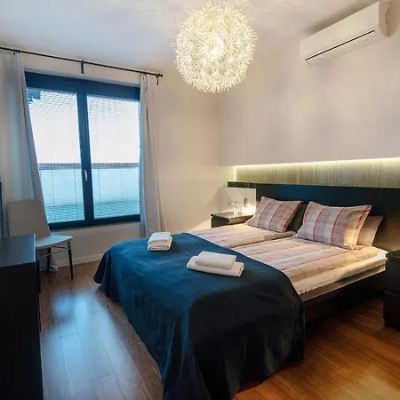 Angel City By Prestigeapartments 크라쿠프